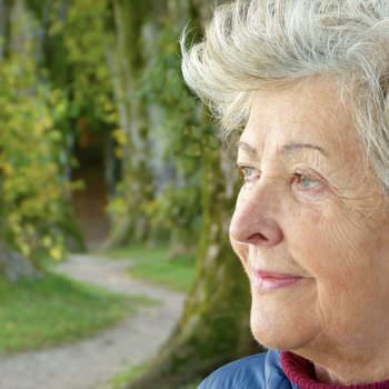 woman living with dementia