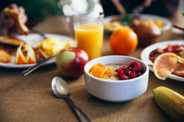 healthy breakfast for the elderly